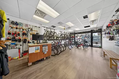 10230 Queens Boulevard #Retails, Forest Hills, NY 11375 - Photo 6