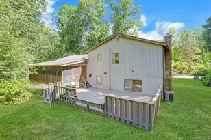 7 Sassi Dr, Croton on Hudson, NY 10520 - Photo 6