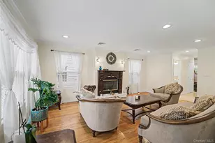 75 Cedar Pl, Floral Park, NY 11001 - Photo 22