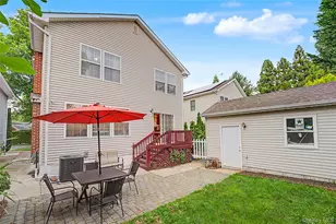 75 Cedar Pl, Floral Park, NY 11001 - Photo 40