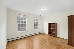 75 Cedar Pl, Floral Park, NY 11001 - Photo 32