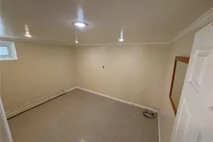 526 N 12th St, New Hyde Park, NY 11040 - Photo 10