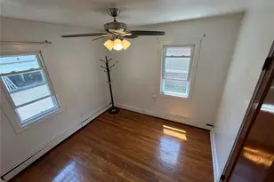 526 N 12th St, New Hyde Park, NY 11040 - Photo 6