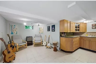 110 Clinton Avenue, Nyack, NY 10960 - Photo 20