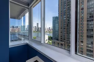 4-74 48th Ave, Long Island City, NY 11109 - Photo 4