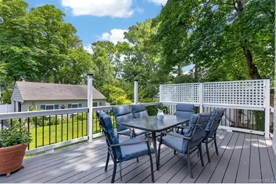 107 Sidney Street, Oyster Bay, NY 11771 - Photo 22