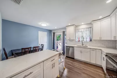 2 Amarr Drive, Shirley, NY 11967 - Photo 6