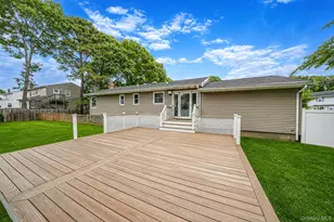2 Amarr Dr, Shirley, NY 11967 - Photo 18
