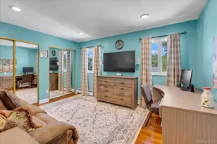 22 Villa Ln, Smithtown, NY 11787 - Photo 18