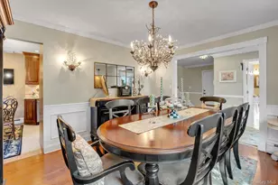 22 Villa Ln, Smithtown, NY 11787 - Photo 10