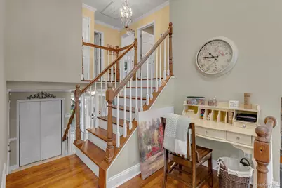 22 Villa Lane, Smithtown, NY 11787 - Photo 8