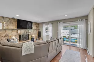 22 Villa Ln, Smithtown, NY 11787 - Photo 14