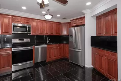 13 Sylvan Lane #47, Port Jefferson Station, NY 11776 - Photo 2