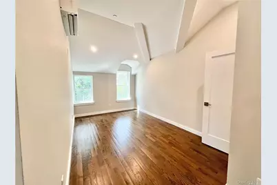 56-75 136th Street #3B, Flushing, NY 11354 - Photo 2