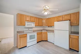 2 Community Rd, Coram, NY 11727 - Photo 12