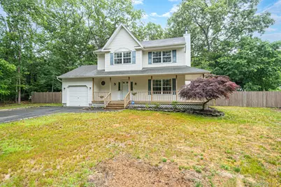 2 Community Road, Coram, NY 11727 - Photo 4
