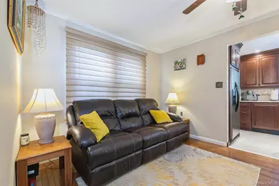 16 Devon Street, Lynbrook, NY 11563 - Photo 10