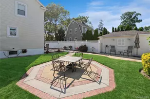 16 Devon St, Lynbrook, NY 11563 - Photo 30