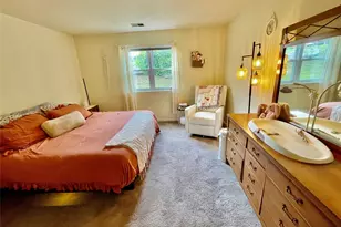 276 Temple Hill Rd, New Windsor, NY 12553 - Photo 12