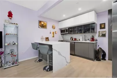 15 W End Avenue #3F, Brooklyn, NY 11235 - Photo 2