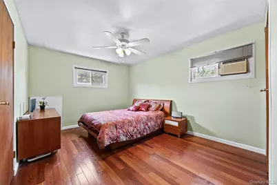 110 Briarcliff Road, Westbury, NY 11590 - Photo 12
