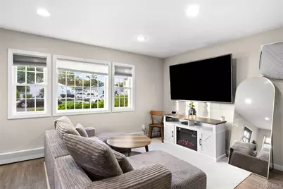 30 Elm Street, Massapequa, NY 11758 - Photo 6