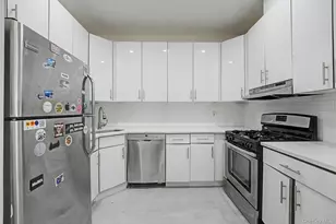 12-10 27th Ave, Astoria, NY 11102 - Photo 32