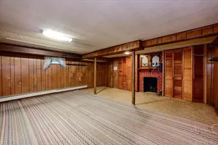 4634 Iris Ln, Great Neck, NY 11020 - Photo 14