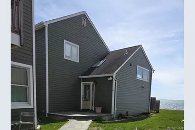 [Address not provided], Hampton Bays, NY 11946 - Photo 2