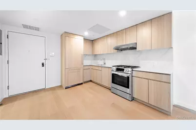 3371 Prince Street #10A, Flushing, NY 11354 - Photo 6