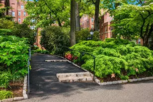 1344 Midland Ave, Bronxville, NY 10708 - Photo 30