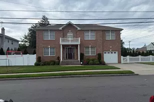 264 Doherty Ave, Elmont, NY 11003 - Photo 2