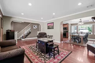 14 Tulip Ave, Farmingville, NY 11738 - Photo 4