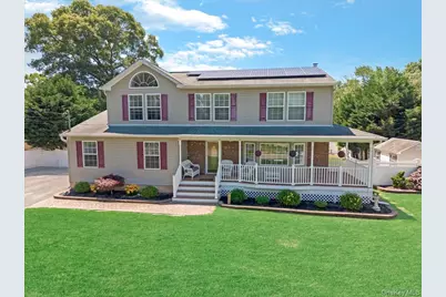 14 Tulip Avenue, Farmingville, NY 11738 - Photo 2