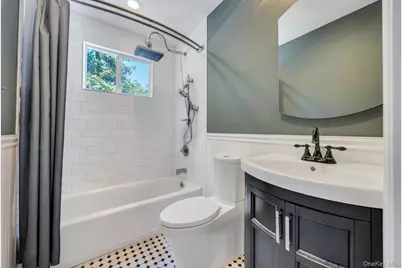 9 Daniel Court, Ronkonkoma, NY 11779 - Photo 30
