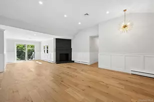 20 Camelia Pl, Hauppauge, NY 11788 - Photo 8