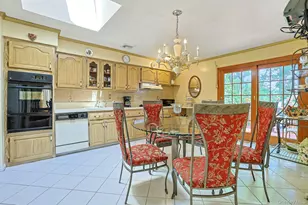 635 Gilbert Ave, Pearl River, NY 10965 - Photo 10