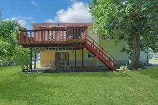 635 Gilbert Ave, Pearl River, NY 10965 - Photo 6