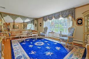 635 Gilbert Ave, Pearl River, NY 10965 - Photo 8