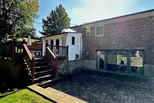 26 Canterbury Rd, Woodbury, NY 11797 - Photo 16