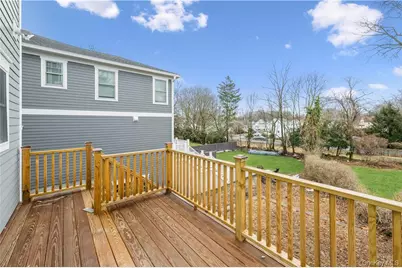 11 Park Avenue, Harrison, NY 10528 - Photo 18