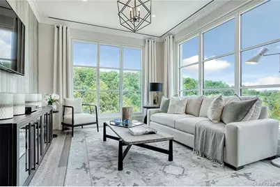 100 Garvies Point Road #1316, Glen Cove, NY 11542 - Photo 4
