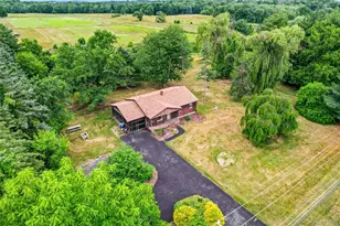 393 Goodwill Rd, Montgomery, NY 12549 - Photo 2