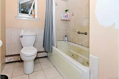 36 Willow Street, Selden, NY 11784 - Photo 22