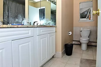 36 Willow Street, Selden, NY 11784 - Photo 20