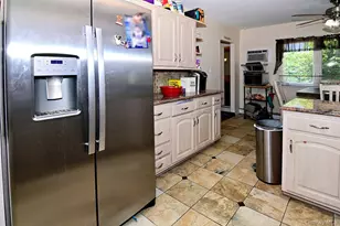 36 Willow St, Selden, NY 11784 - Photo 18