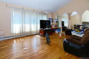 36 Willow St, Selden, NY 11784 - Photo 6