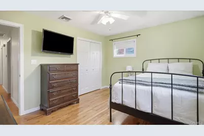 45 Margaret Road, Massapequa, NY 11758 - Photo 14