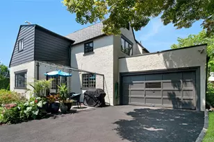 22 Alden Ave, Yonkers, NY 10710 - Photo 32