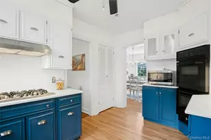 22 Alden Ave, Yonkers, NY 10710 - Photo 10